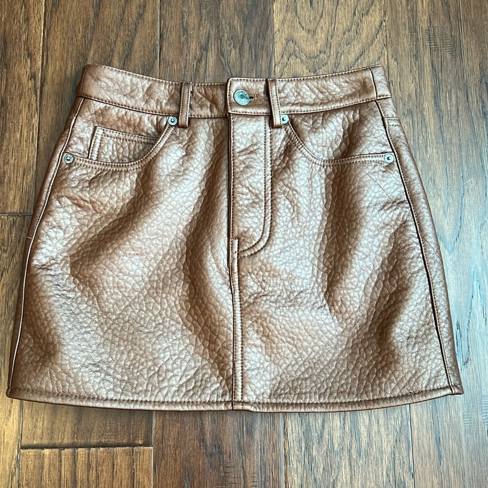Forever 21 faux leather skirt